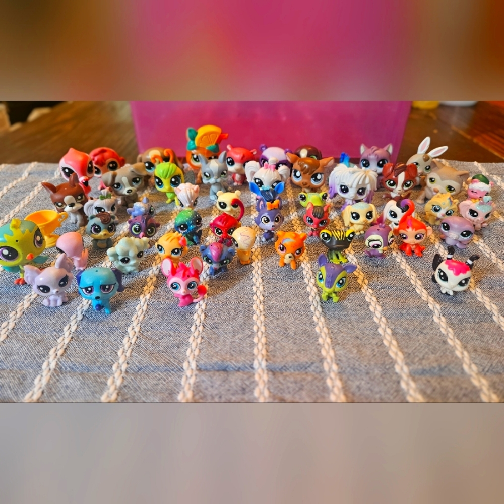 Littlest Pet Shop Lot